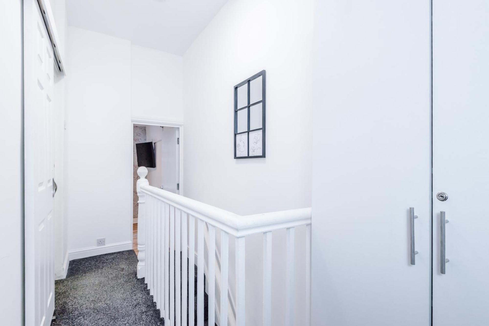 4 Bedroom Victorian House Manchester Exterior foto