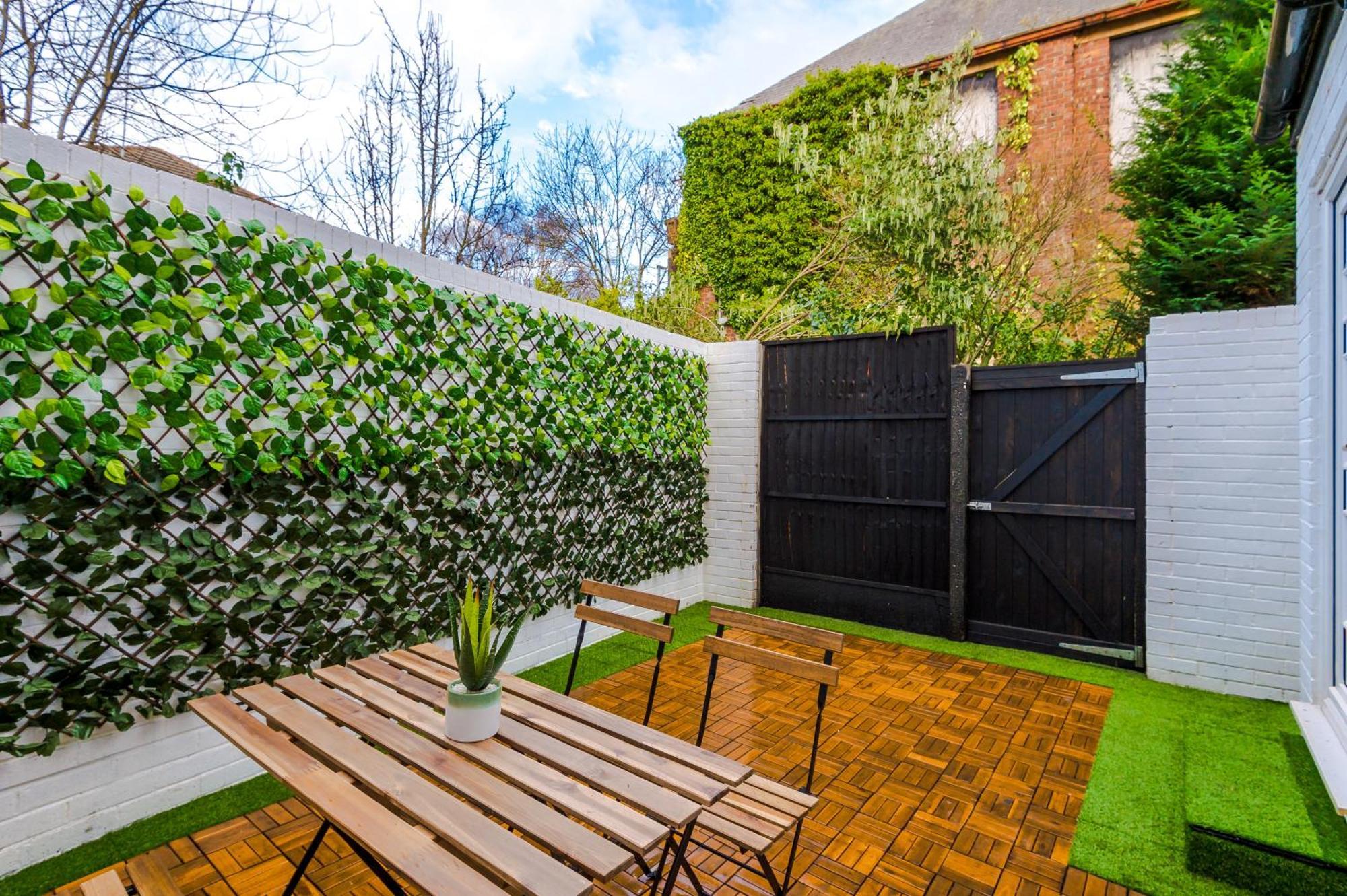 4 Bedroom Victorian House Manchester Exterior foto